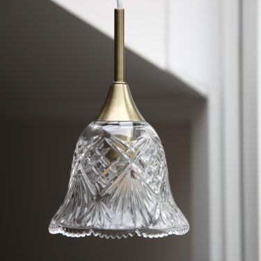 Marksløjd Luna Pendellampe 1L – Klar Antique Brass