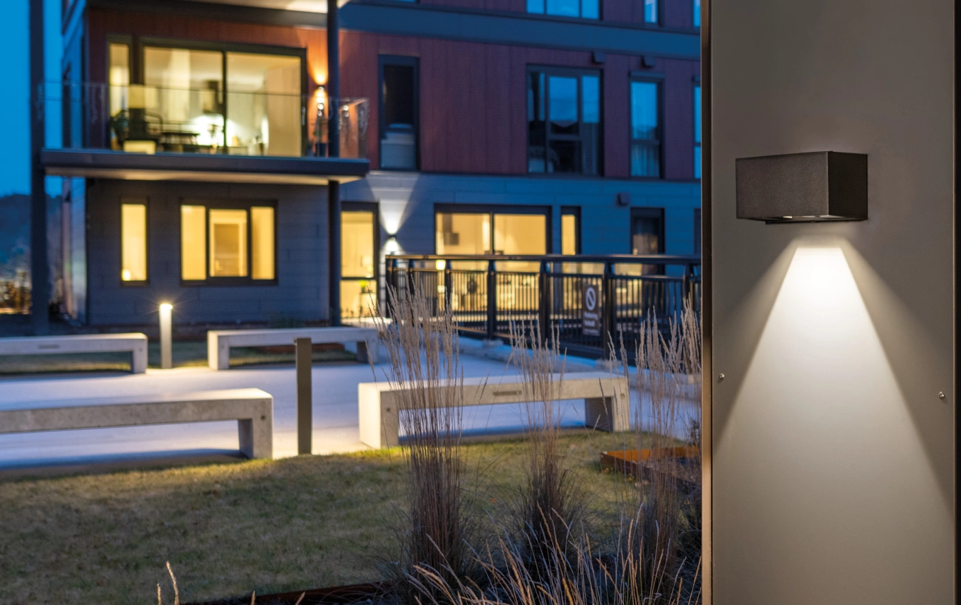 SG Artes Vegglampe nedlys Direct Sort 4W 2700K