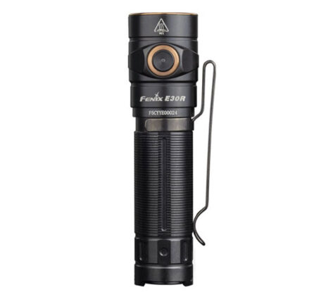 FENIX-FE30R-LED-LYKT-2