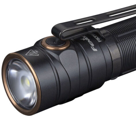 FENIX-FE30R-LED-LYKT-3