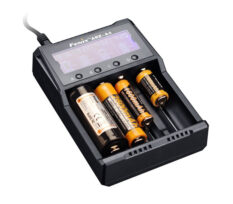 Fenix ARE-A4 Batterilader