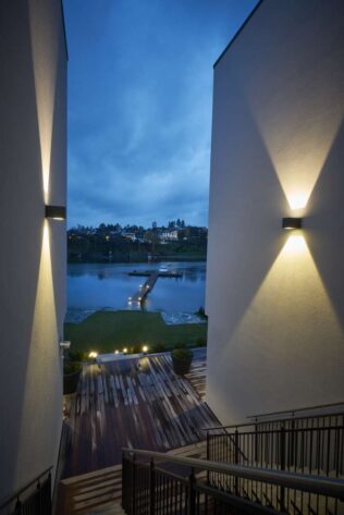 Utelampe Norlys Voss 1952 Grafitt_2