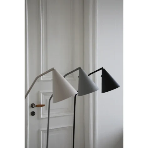 Marksløjd FUNIL Gulvlampe 3-Step LED Sort_1