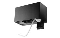 SG Artes Utelys med stikkontakt Sort 8W 2700K – IP44