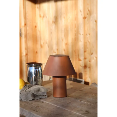 Markslöjd VIVO brun – solcelle bordlampe for utebruk_1