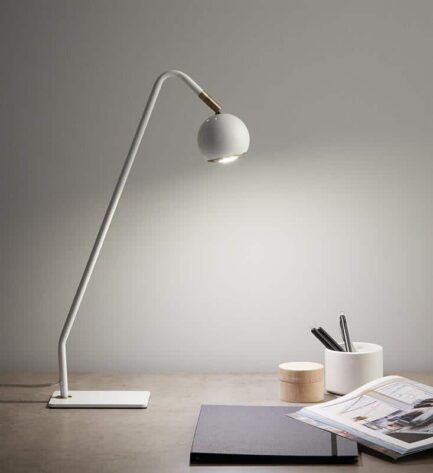 COCO-Table-hvit-3