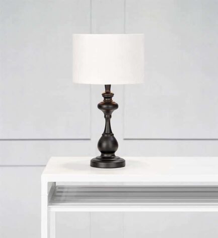 Connor-Bordlampe-Sort-hvit 2